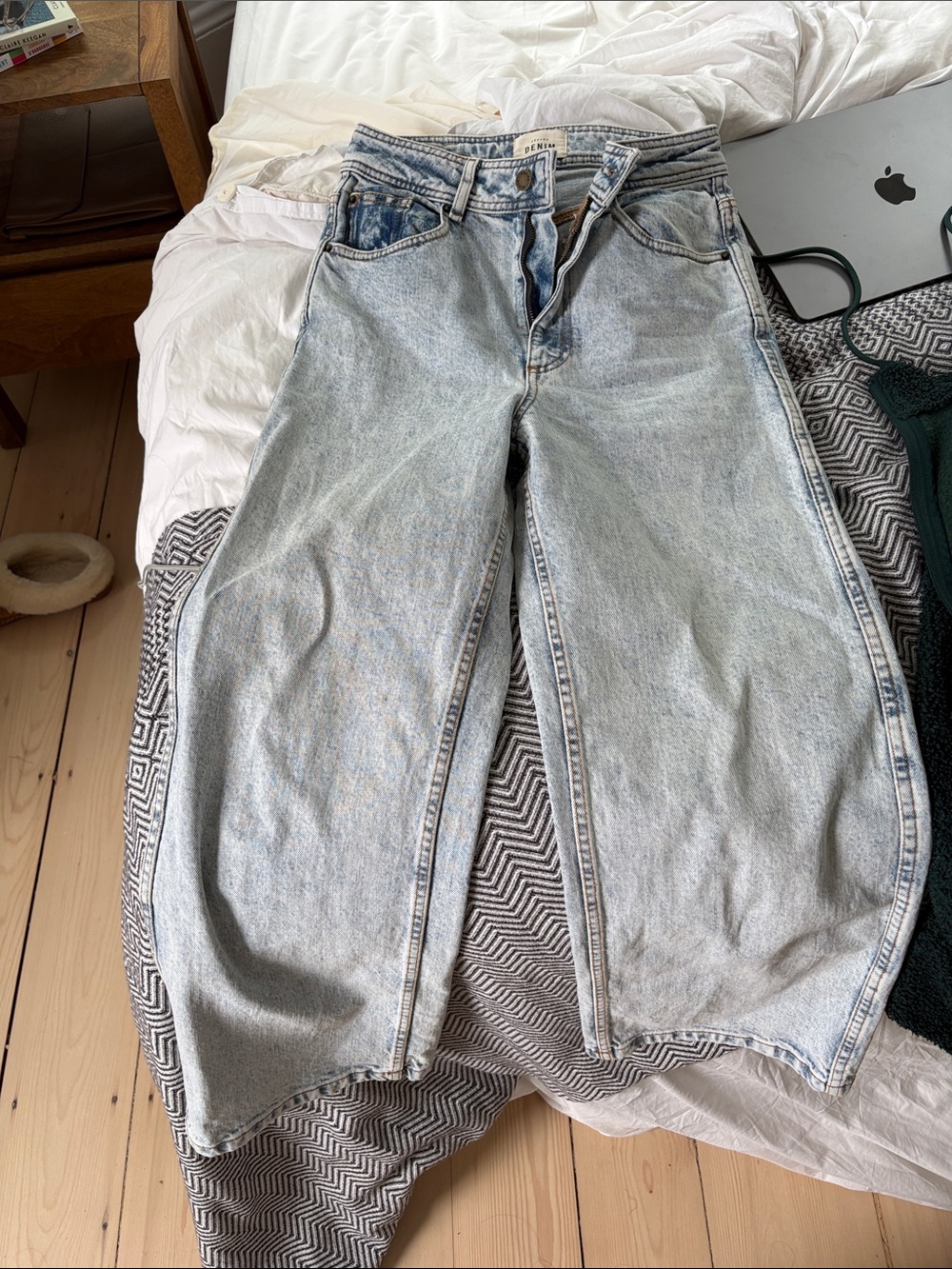 Sezane Light Blue Washed Denim Jeans